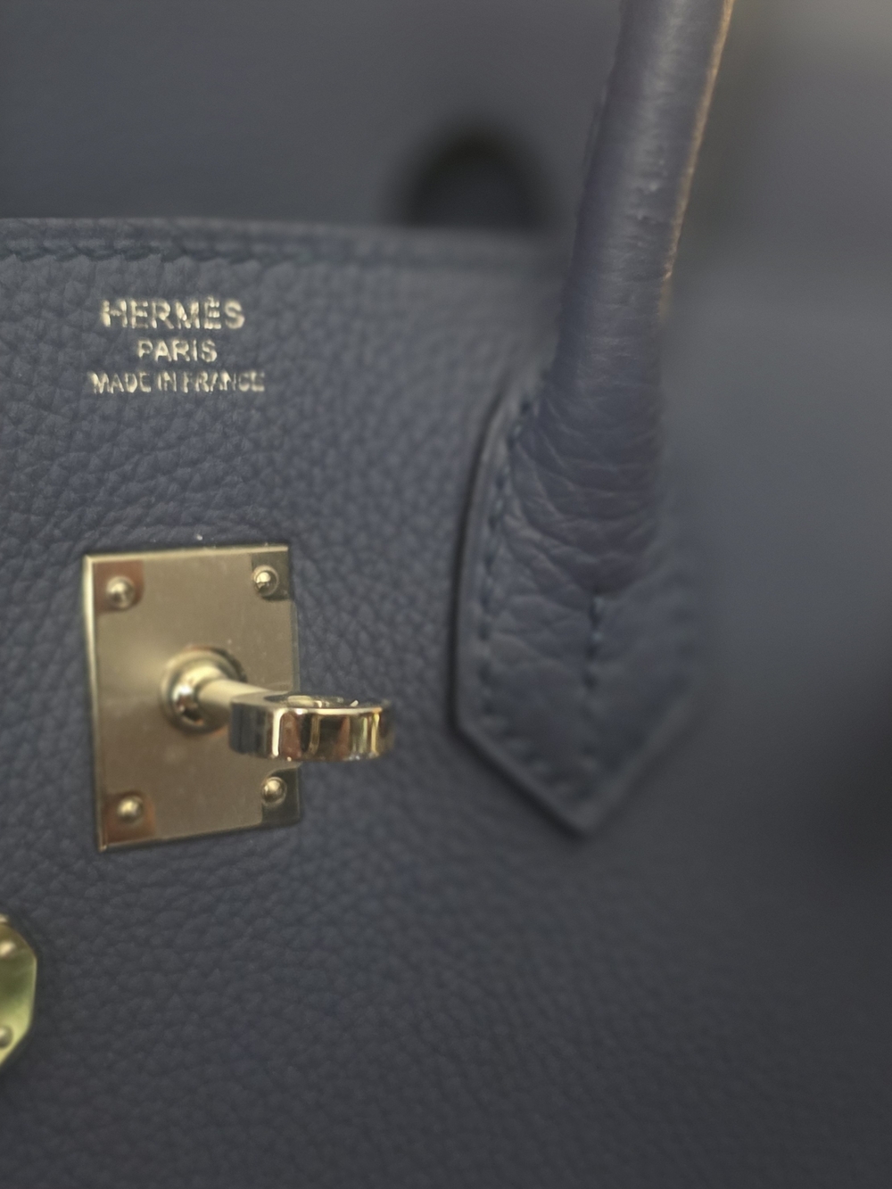 Hermes Navy Blue Leather Tote with Gold Stamping - Picture 7 of 7